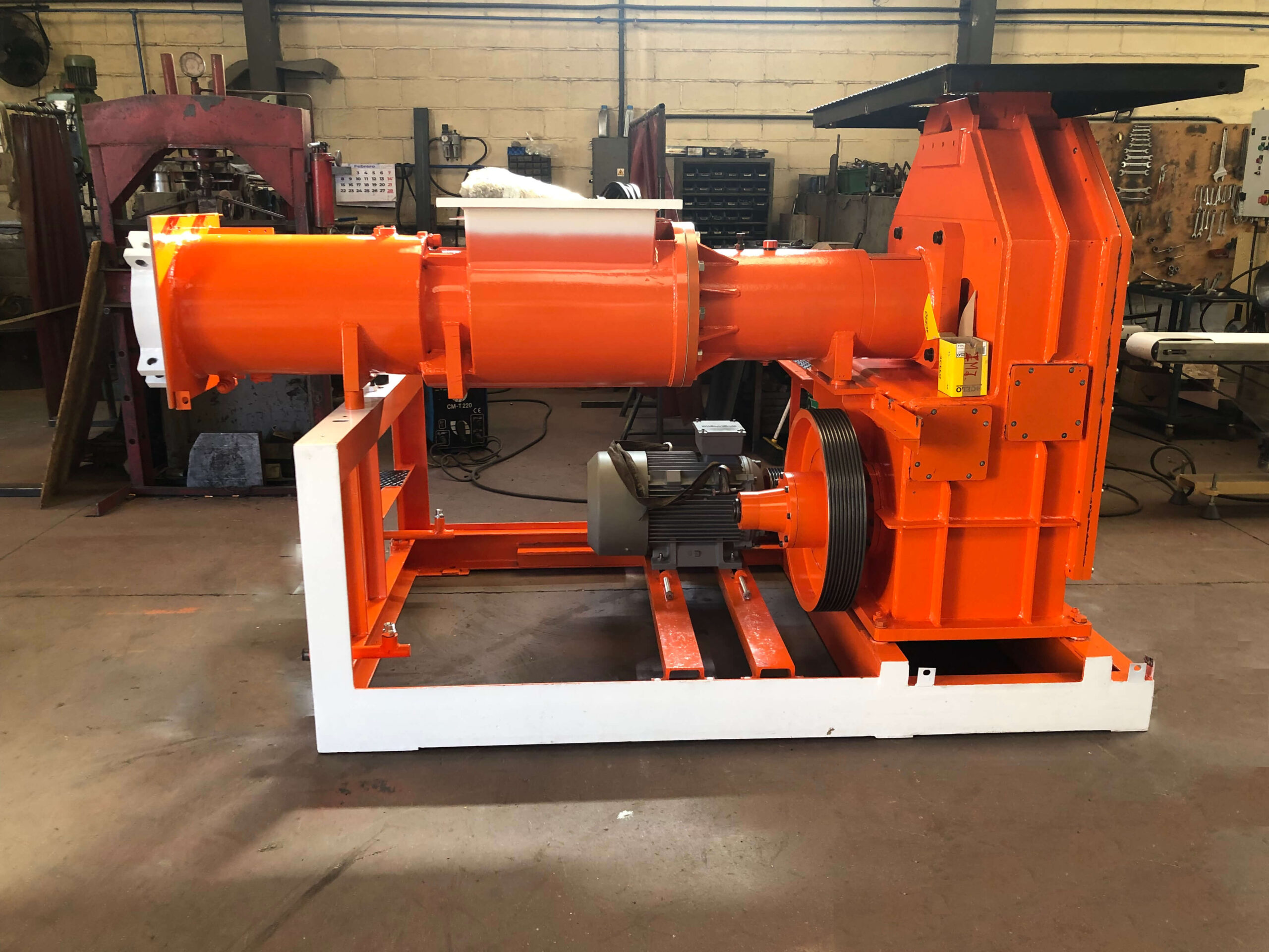 Refinadora M-300/1500 - Mazzoni - Proceso de reacondicionamiento - Etapa inicial